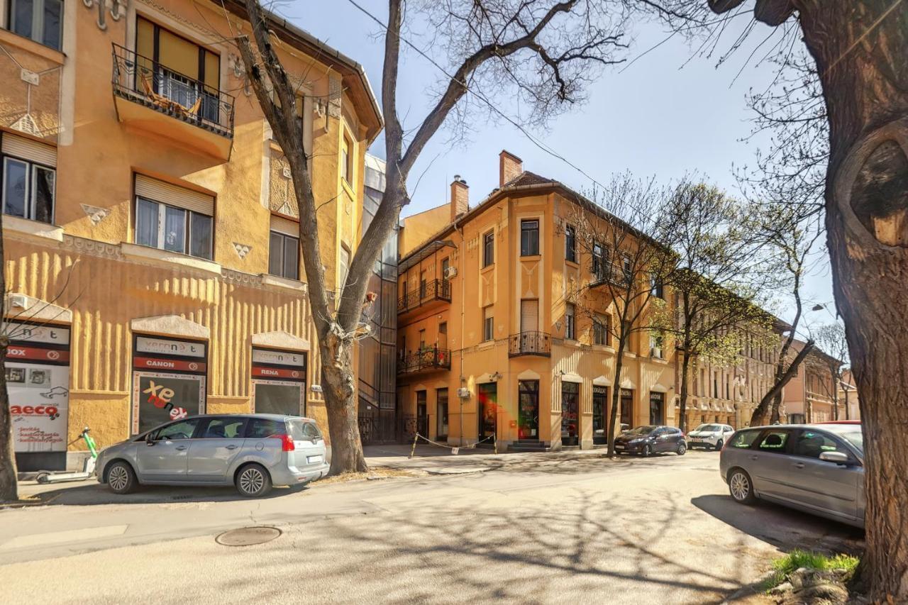 Apartamento Synagoge View Loft Bestern Szeged Exterior foto